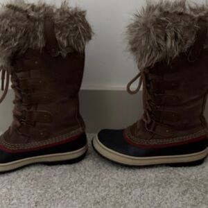 Sorel Brown and Black Winter Boots